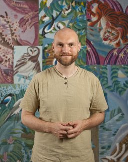 Ralf Kokke in zijn atelier in Dordrecht