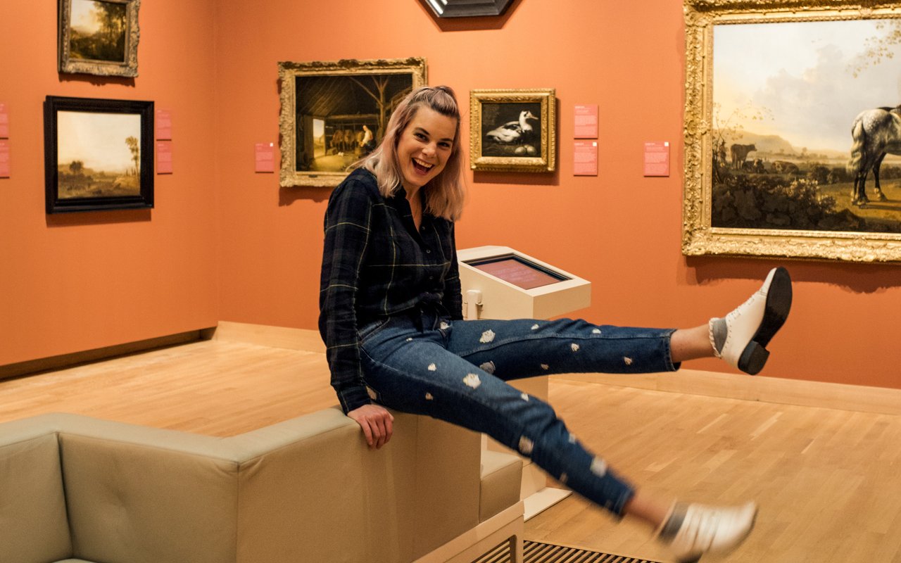 Iris Zaagman - Dutch Girls in Museums